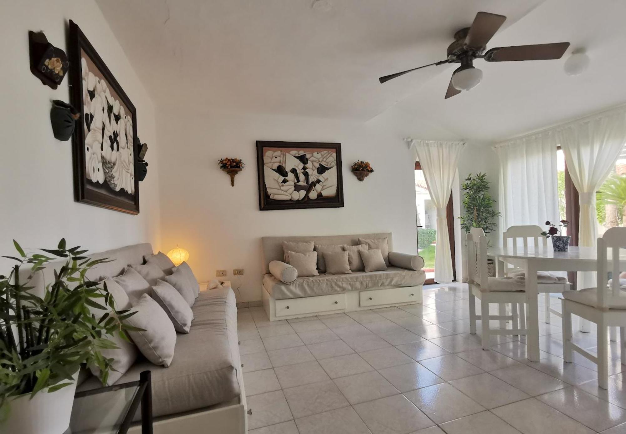 Tropical Villas At Los Corales Beach - Caribbean Rentals Fzco 푼타 카나 객실 사진