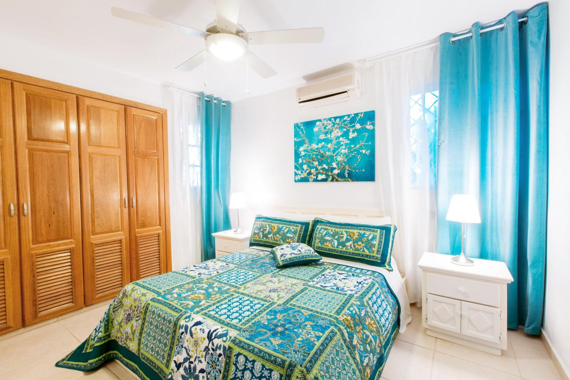 Tropical Villas At Los Corales Beach - Caribbean Rentals Fzco 푼타 카나 객실 사진