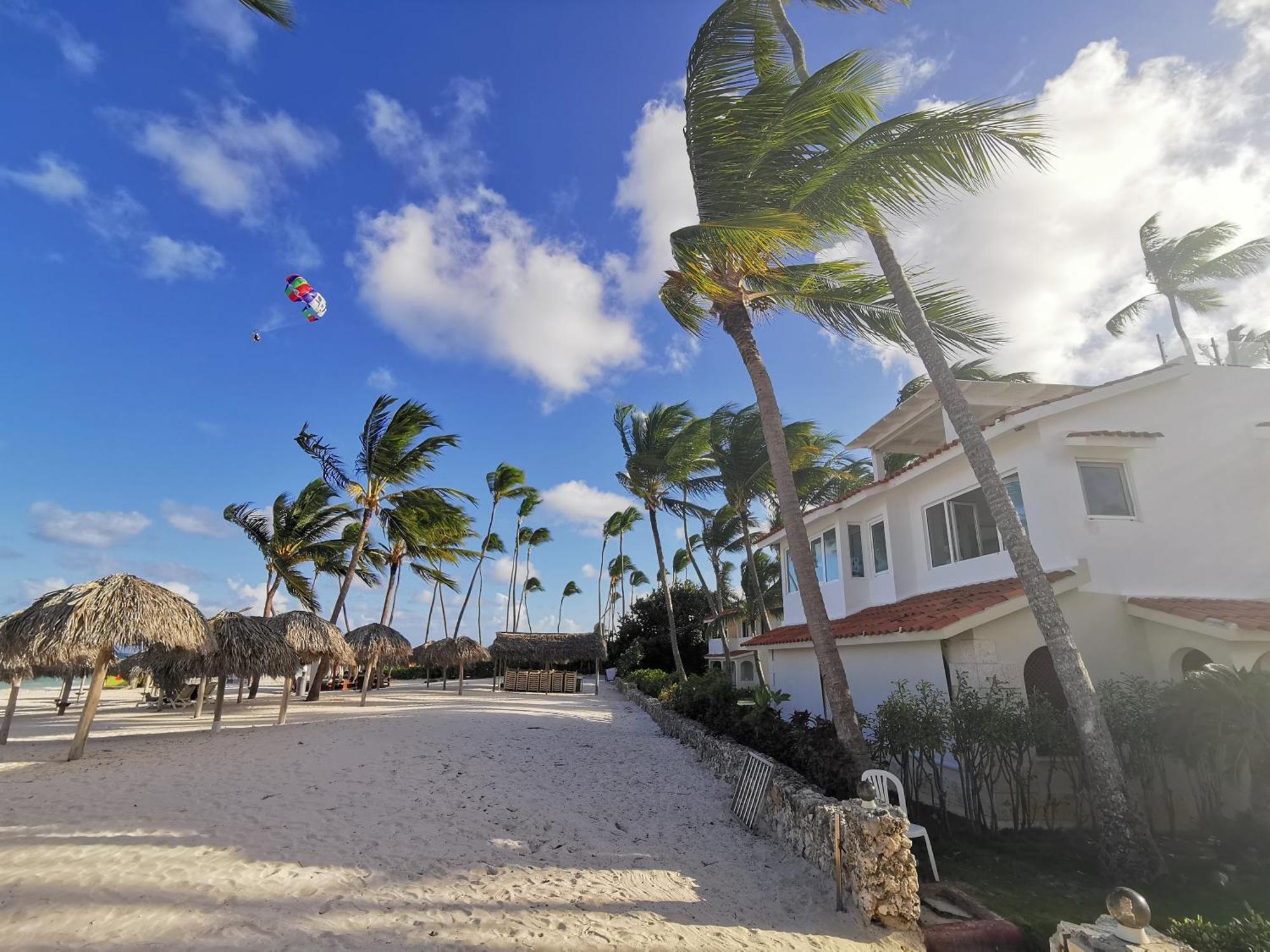 Tropical Villas At Los Corales Beach - Caribbean Rentals Fzco 푼타 카나 객실 사진