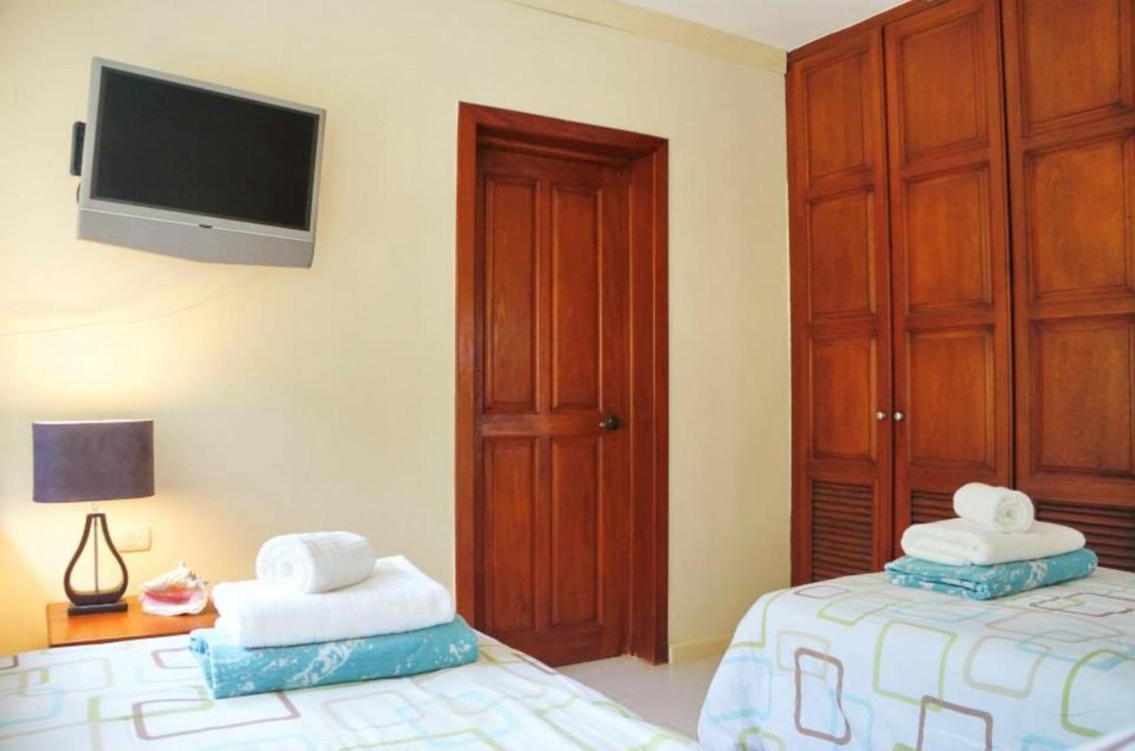 Tropical Villas At Los Corales Beach - Caribbean Rentals Fzco 푼타 카나 객실 사진